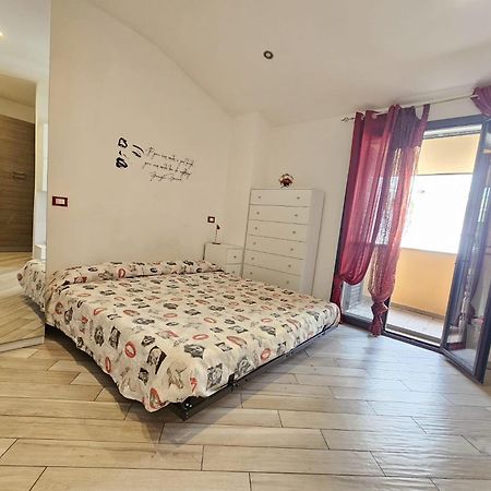 Romantico Monolocale Veranda Privata Vista Mare Reggio di Calabria Dış mekan fotoğraf
