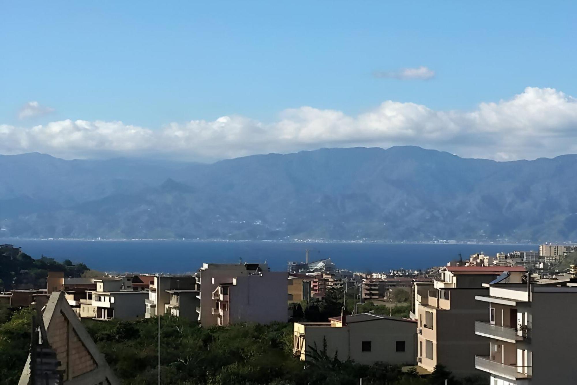 Romantico Monolocale Veranda Privata Vista Mare Reggio di Calabria Dış mekan fotoğraf