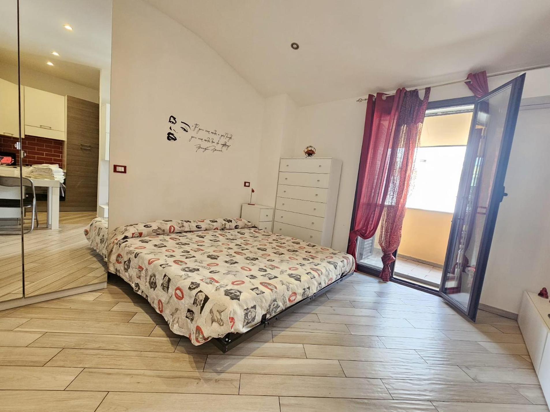 Romantico Monolocale Veranda Privata Vista Mare Reggio di Calabria Dış mekan fotoğraf